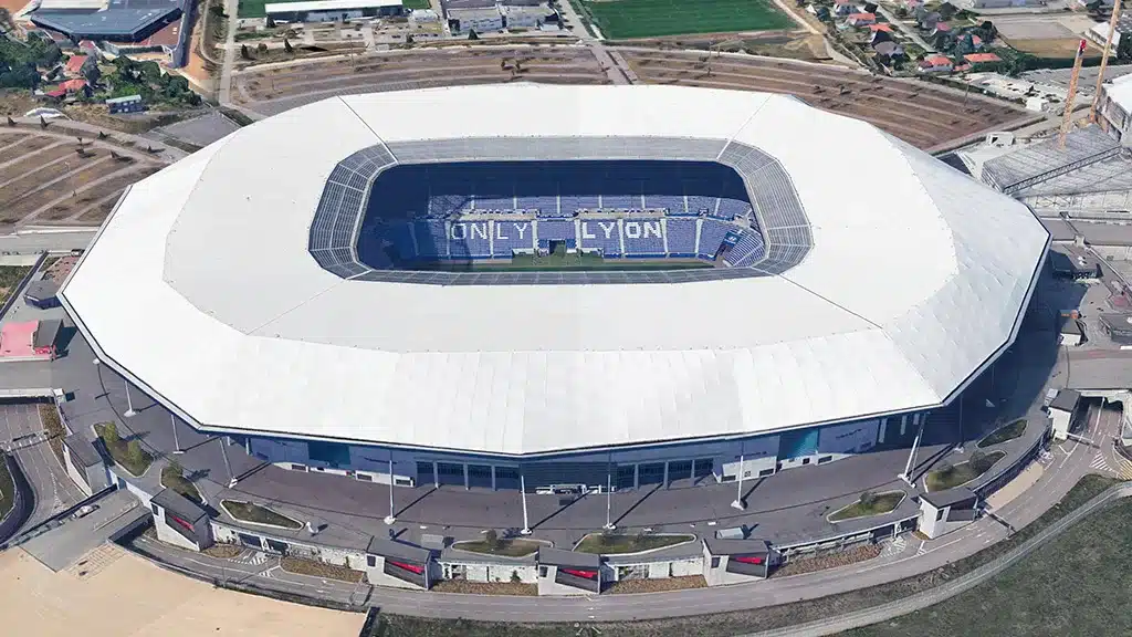 Lyon Parc Olympique lyonnais 59.186 places 2016