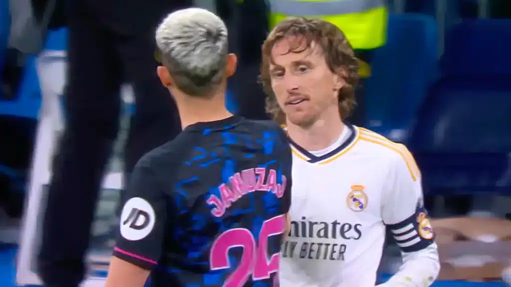 Luka Modrić Le Rôle du Milieu Axial