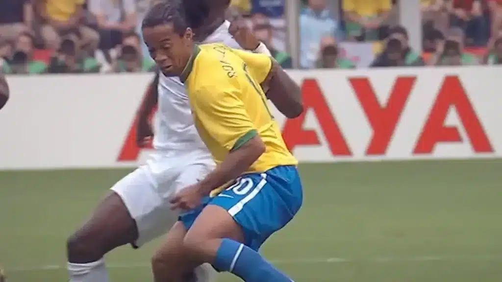 Une technicité hors pair, signature de Ronaldinho